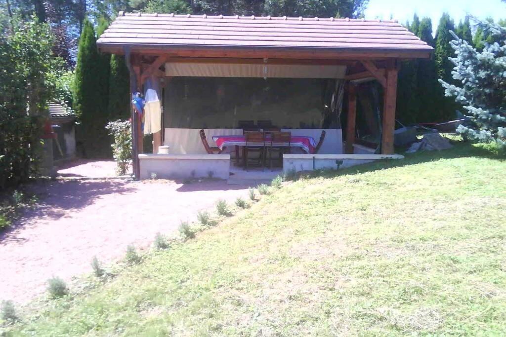 Maison/Gite Familial Dans Le Jura A 200M Du Lac Avec Piscine Privee Marigny  Exterior foto